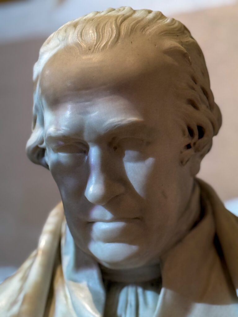 This posthumous statue of James Watt was sculpted in 1830 by Francis Leggatt Chantrey. Hunterian Museum, University of Glasgow.